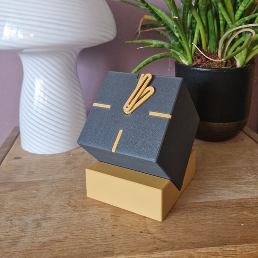 Cube Desktop Clock